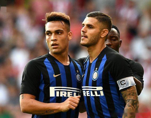  布莱顿海鸥军团展翅高飞，客场三球横扫升班马卢顿